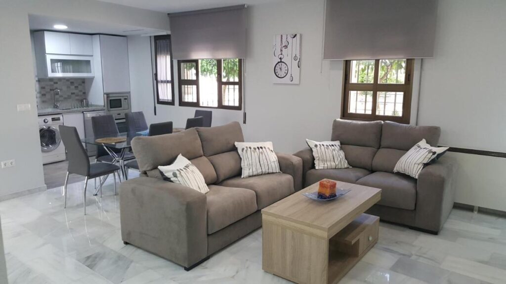 Apartamento Entre Patios Valladares