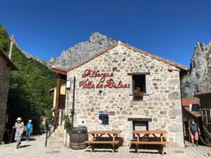 Albergue Villa De Bulnes